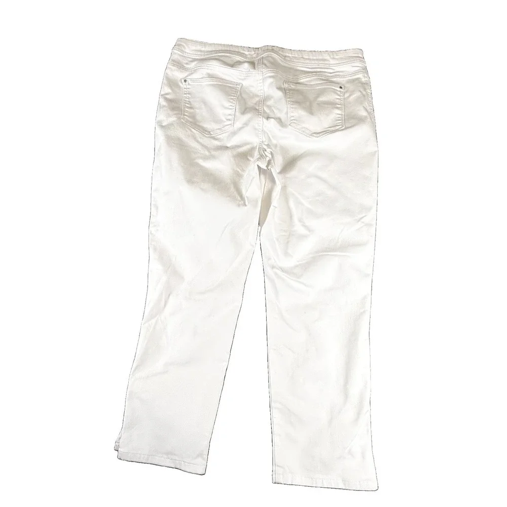 Chico's Girlfriend Slim Leg Ankle 2.5 White Stretch Jeans Women's 2.5  READ-flaw